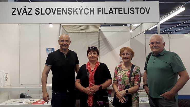 �tudenti U3V na Bratislavsk�ch zberate�sk�ch d�och 2022